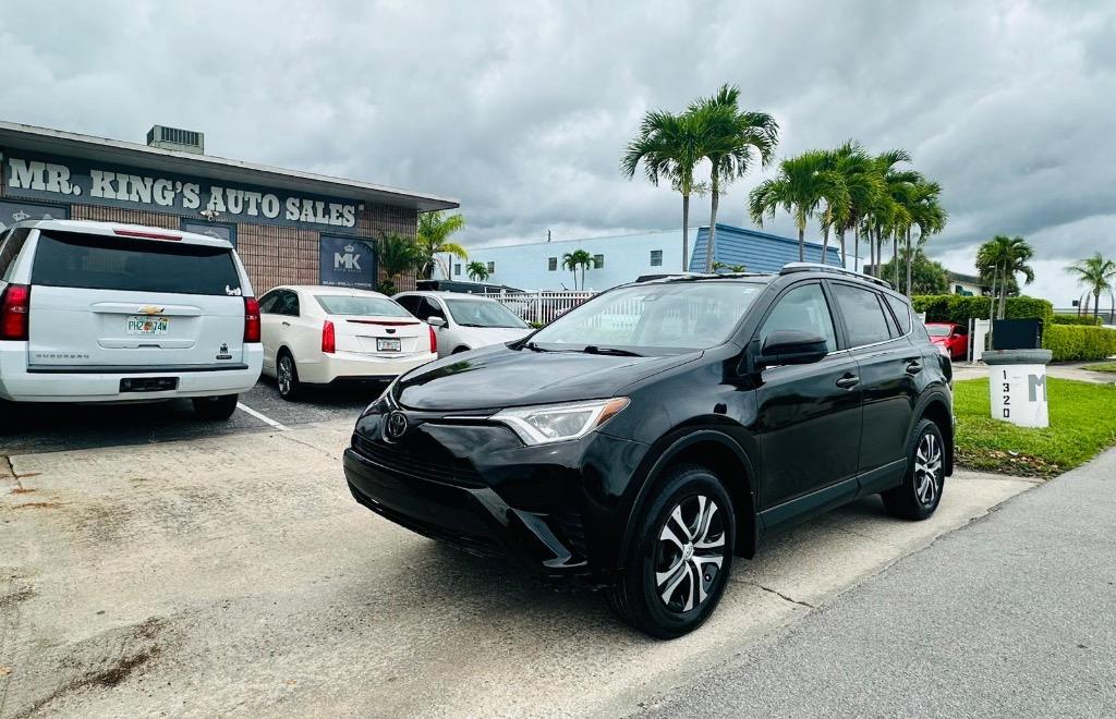 2018 Toyota RAV4 LE