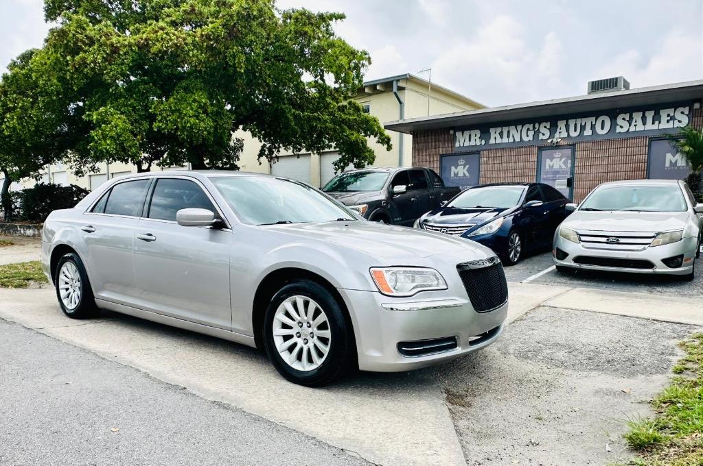 2013 Chrysler 300 Base